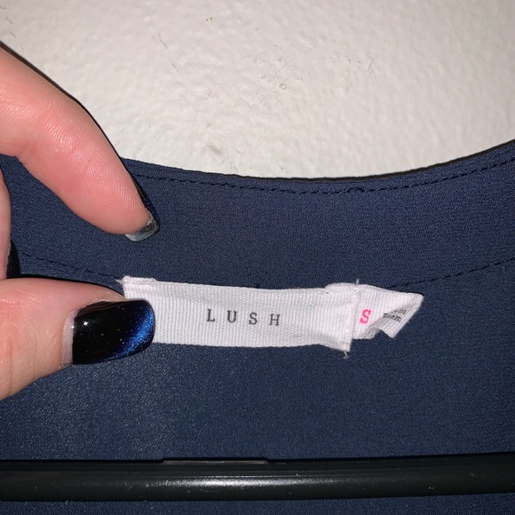 Blouse - Picture 2 of 2